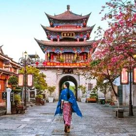 Chị Chi – Trùng Khánh Cung Yến