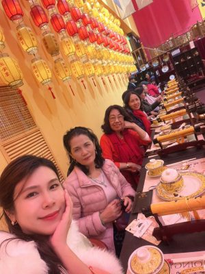 Chị Chi – Trùng Khánh Cung Yến